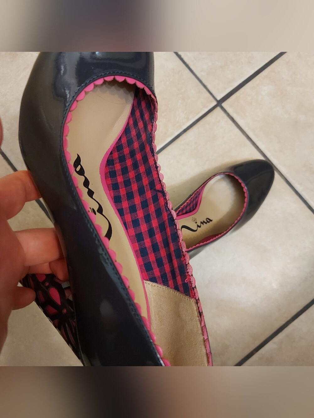 Nina Women's Patent Leather Pumps — Size 8 M - Picture 5 of 15